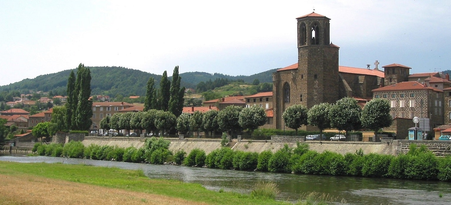 1 Langeac en Haute-Loire (Auvergne-Rhône-Alpes)